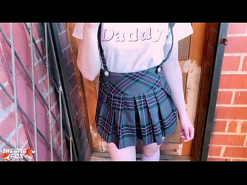 ❤️ A estudante chupa profundamente a sua pila e fode em vez de aulas. ❌ Sexo vídeo em pt.killvs.top